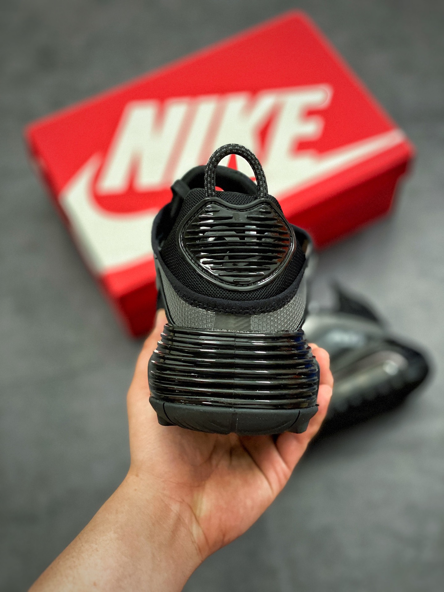 200 公司级  Nike Air Max 2090 黑银 货号：CW7306-001 耐克2020春新季款气垫跑鞋