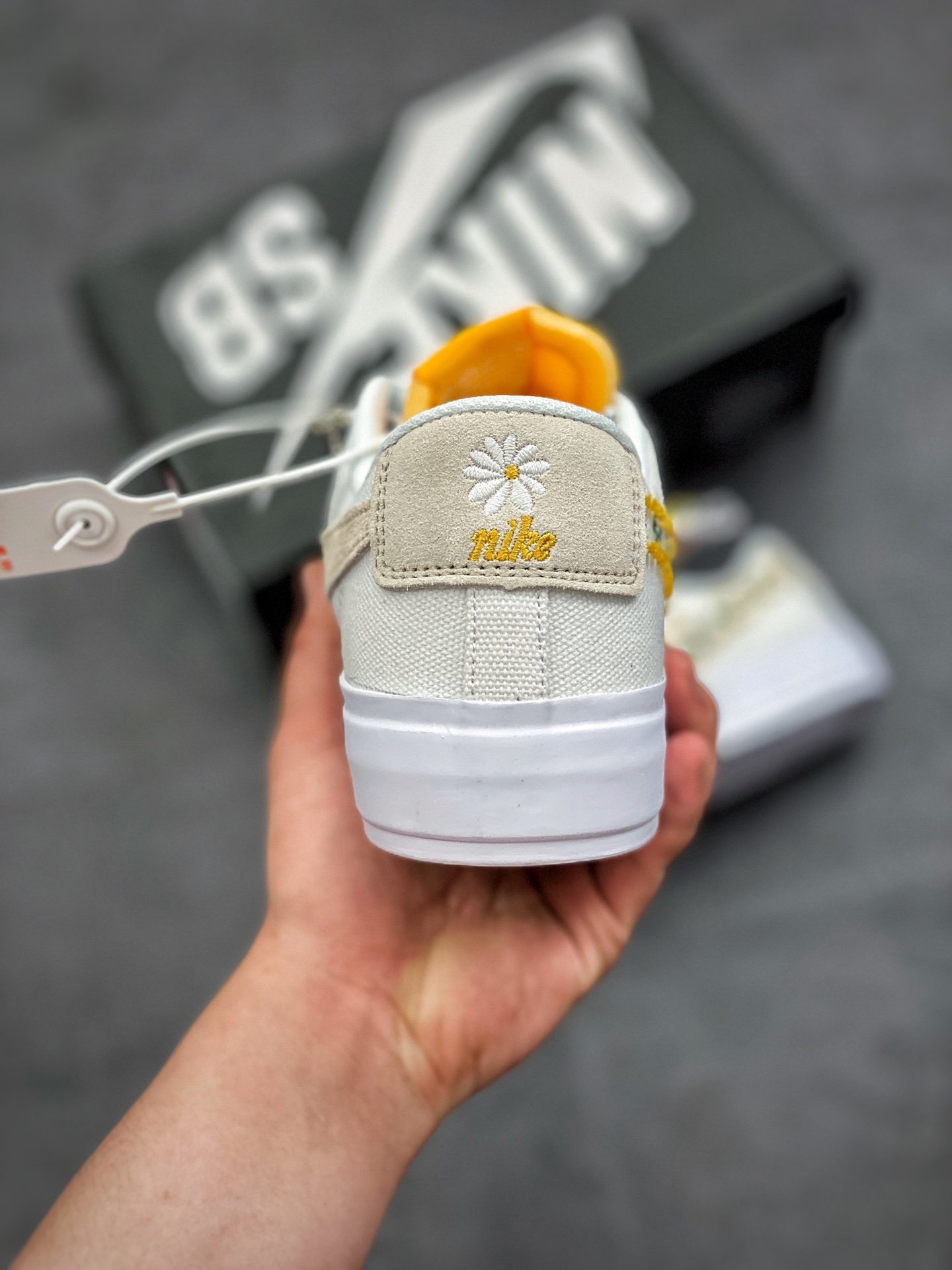 240 NK SB Zoom Blazer Mid Edge”Hack Pack”解构补丁风货号：CI3833-412