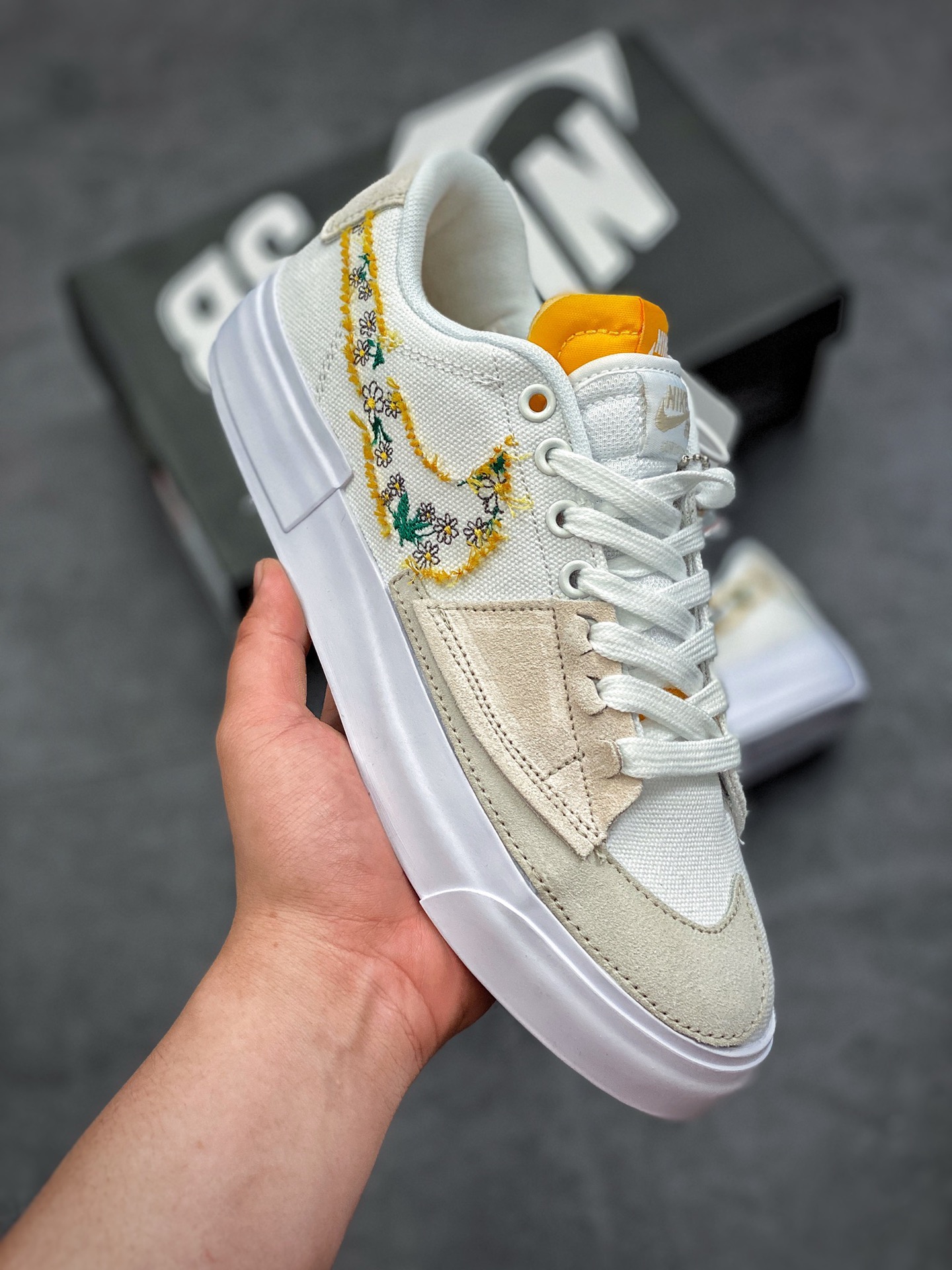 240 NK SB Zoom Blazer Mid Edge”Hack Pack”解构补丁风货号：CI3833-412