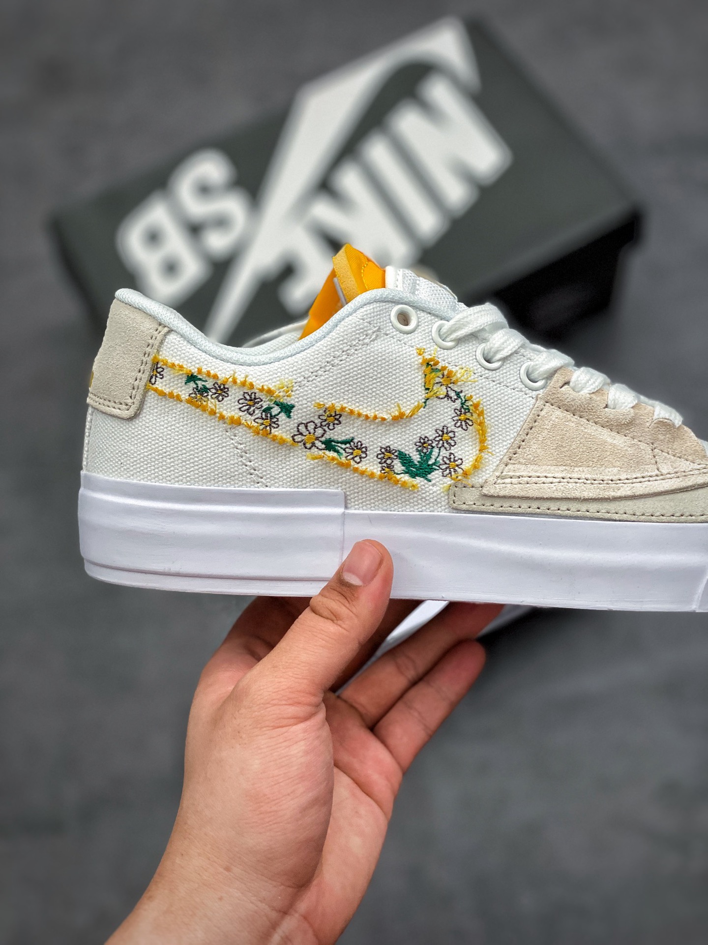 240 NK SB Zoom Blazer Mid Edge”Hack Pack”解构补丁风货号：CI3833-412