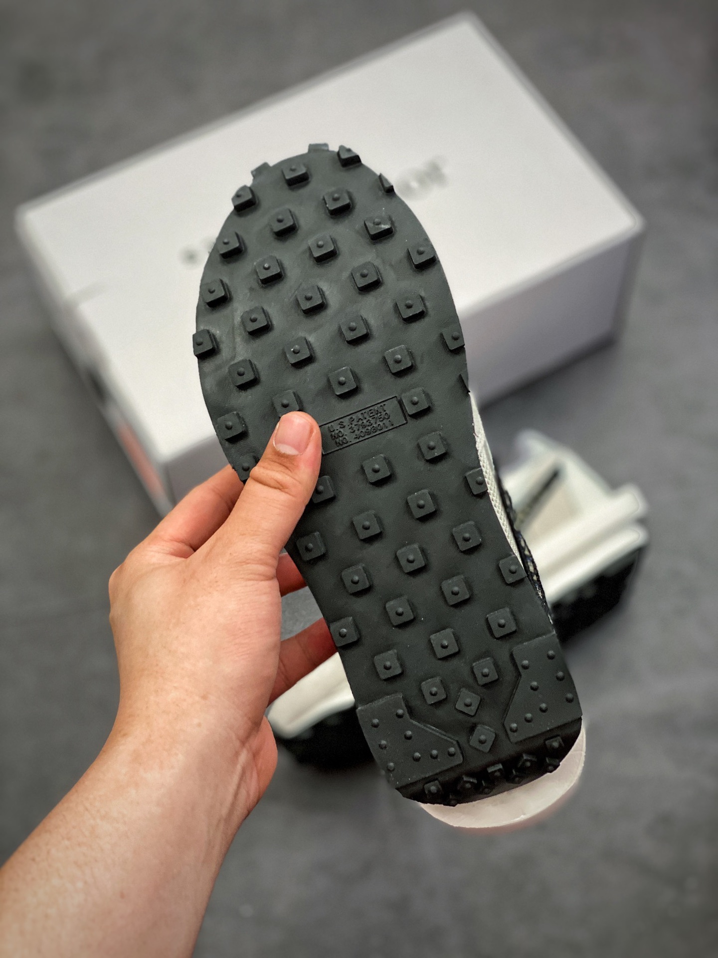 280  Nike x Sacai x Dior联名 独家首发白灰  CN8898 002 双钩设计
