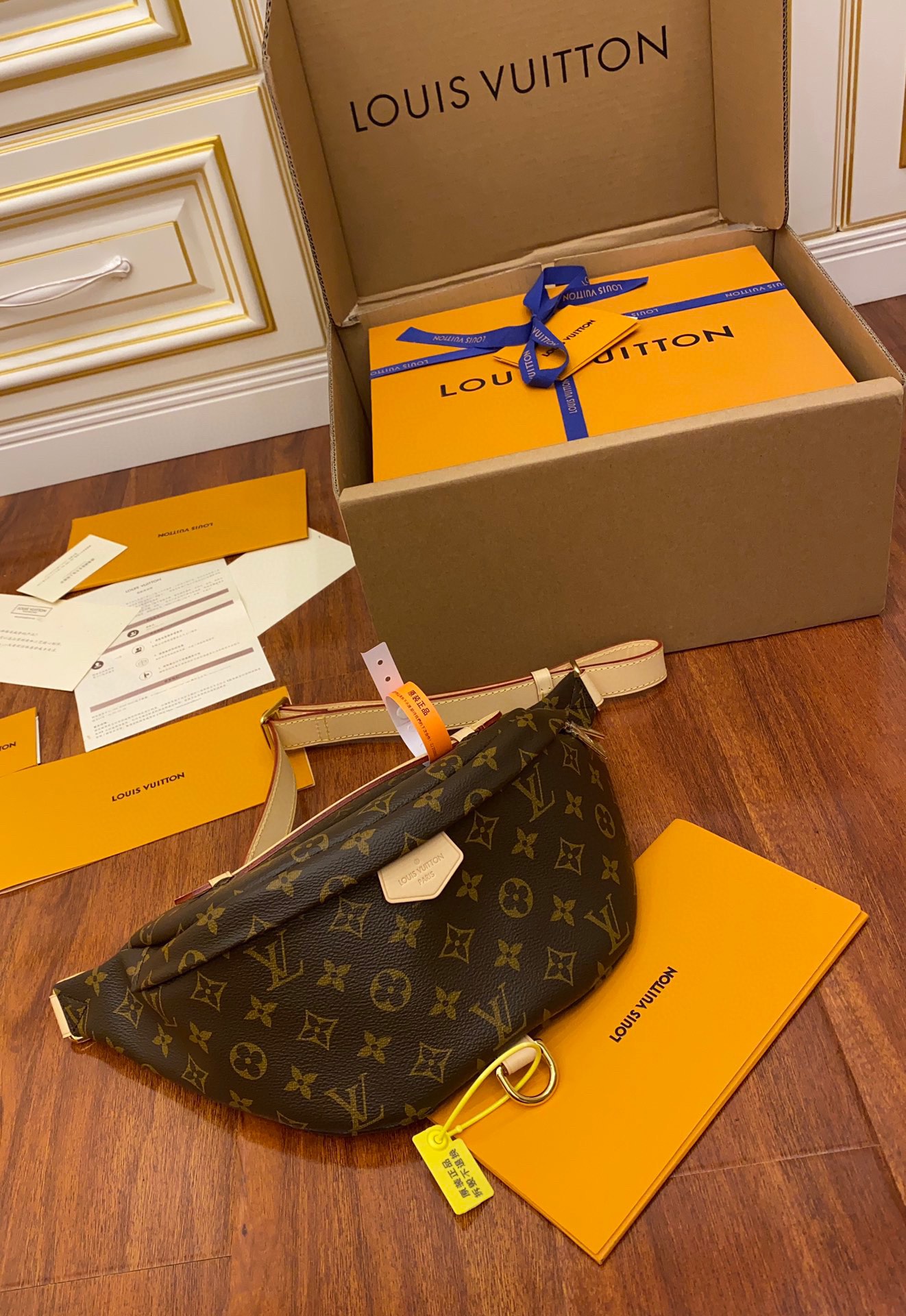 Louis Vuitton LV Bumbag Monogram腰包 M43644