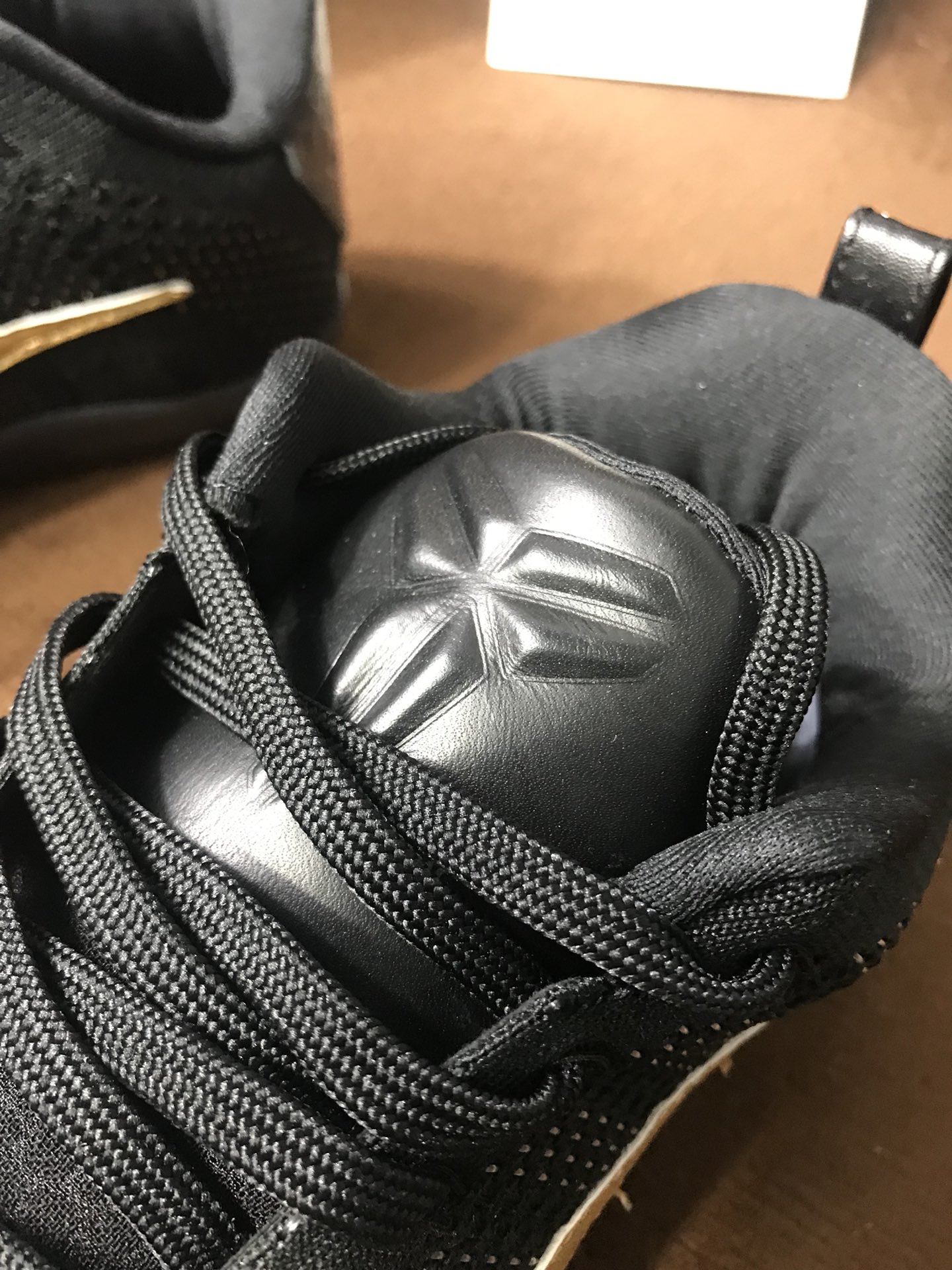 220 Nike Kobe 11 Elite Low FTB 科比11代 实战篮球鞋 869459-001 黑金