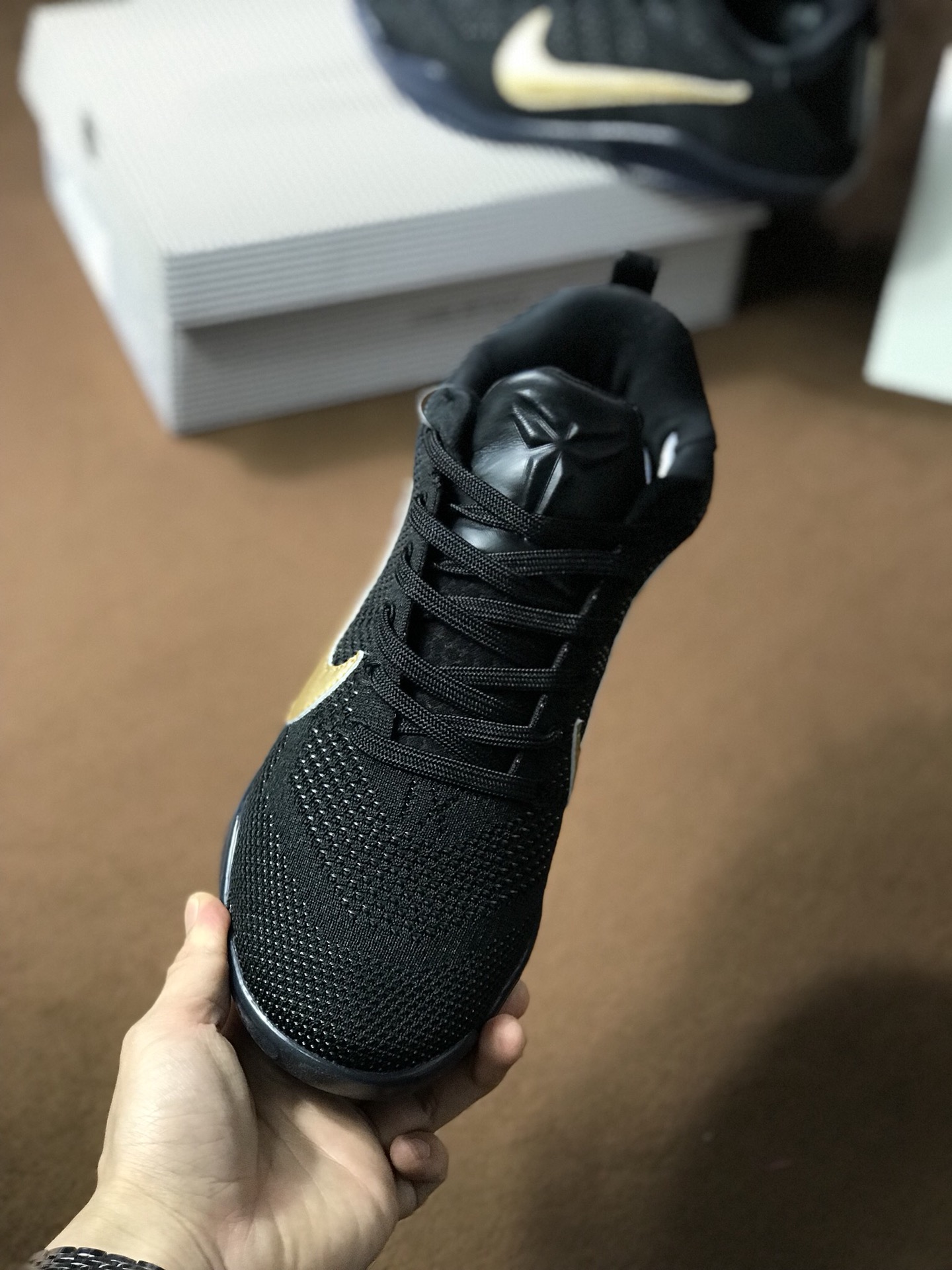 220 Nike Kobe 11 Elite Low FTB 科比11代 实战篮球鞋 869459-001 黑金