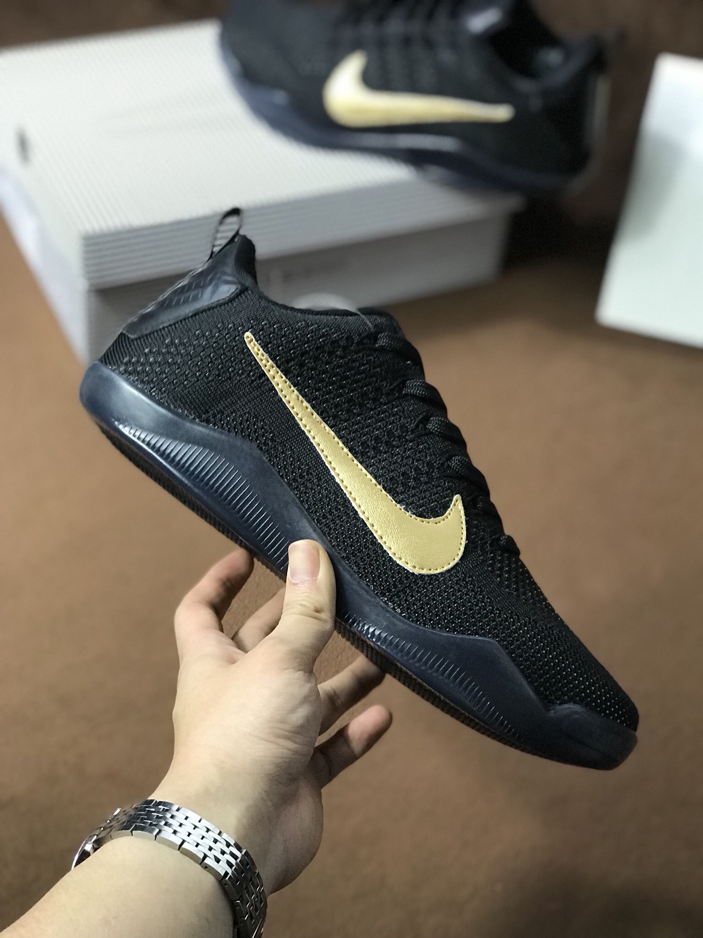 220 Nike Kobe 11 Elite Low FTB 科比11代 实战篮球鞋 869459-001 黑金