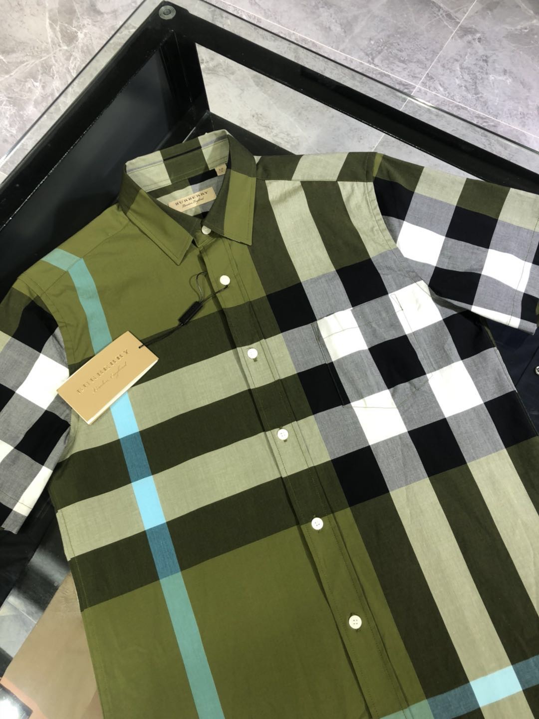 aa.jpg