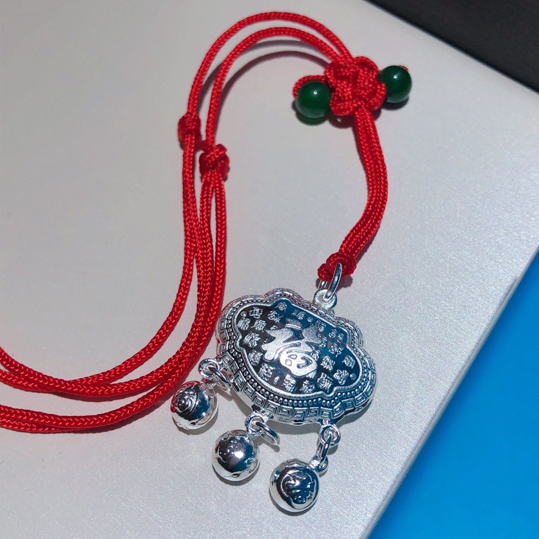 NO:100978,Small [Fu] lock bag, 990 material, red rope, double-sided pattern, kT packaging, children19860909小号【福】锁包 足银990材质 配红绳 双面一样图案 配kT包装,儿童,Jewelry