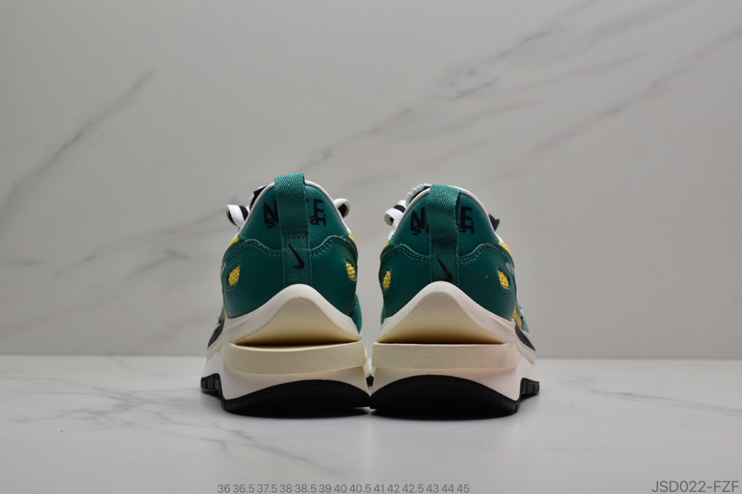 200 日式解构美学联名Sacai x Nike Pegasus VaporFly SP”Green/Yellow/Black/White”混合马拉松解构前卫变形三层底休闲运动慢跑鞋“透吸绿黄白黑大重叠双钩子”CI9928-300
