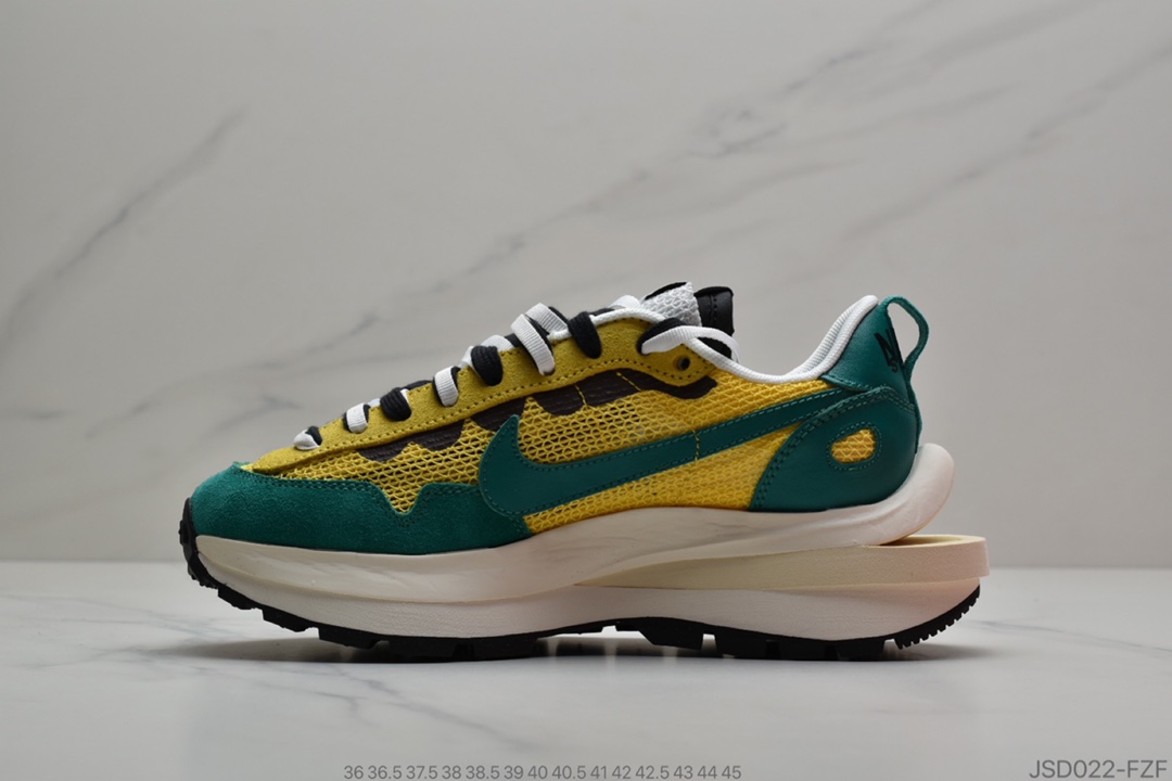 200 日式解构美学联名Sacai x Nike Pegasus VaporFly SP”Green/Yellow/Black/White”混合马拉松解构前卫变形三层底休闲运动慢跑鞋“透吸绿黄白黑大重叠双钩子”CI9928-300