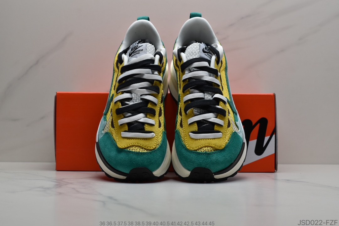 200 日式解构美学联名Sacai x Nike Pegasus VaporFly SP”Green/Yellow/Black/White”混合马拉松解构前卫变形三层底休闲运动慢跑鞋“透吸绿黄白黑大重叠双钩子”CI9928-300