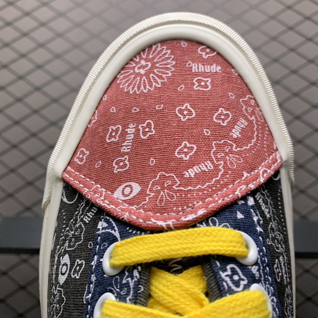 170 Vans 万斯 x Rhude 联名合作推出Paisüxitley 腰果花图案 低帮硫化休闲板鞋