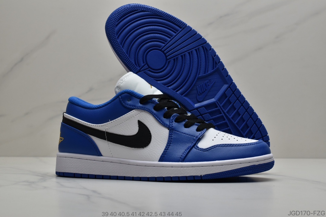 180 公司级 全新版本 Air Jordan 1 Low AJ1 乔1白蓝 头层低帮文化休闲运动板鞋 553558-401-莆田鞋,莆田鞋货源,高仿鞋,高仿鞋货源,安福档口,莆田高仿鞋,莆田鞋批发,高仿鞋批发,莆田高仿运动鞋,高仿运动鞋,莆田运动鞋 180 公司级 全新版本 Air Jordan 1 Low AJ1 乔1白蓝 头层低帮文化休闲运动板鞋 553558-401