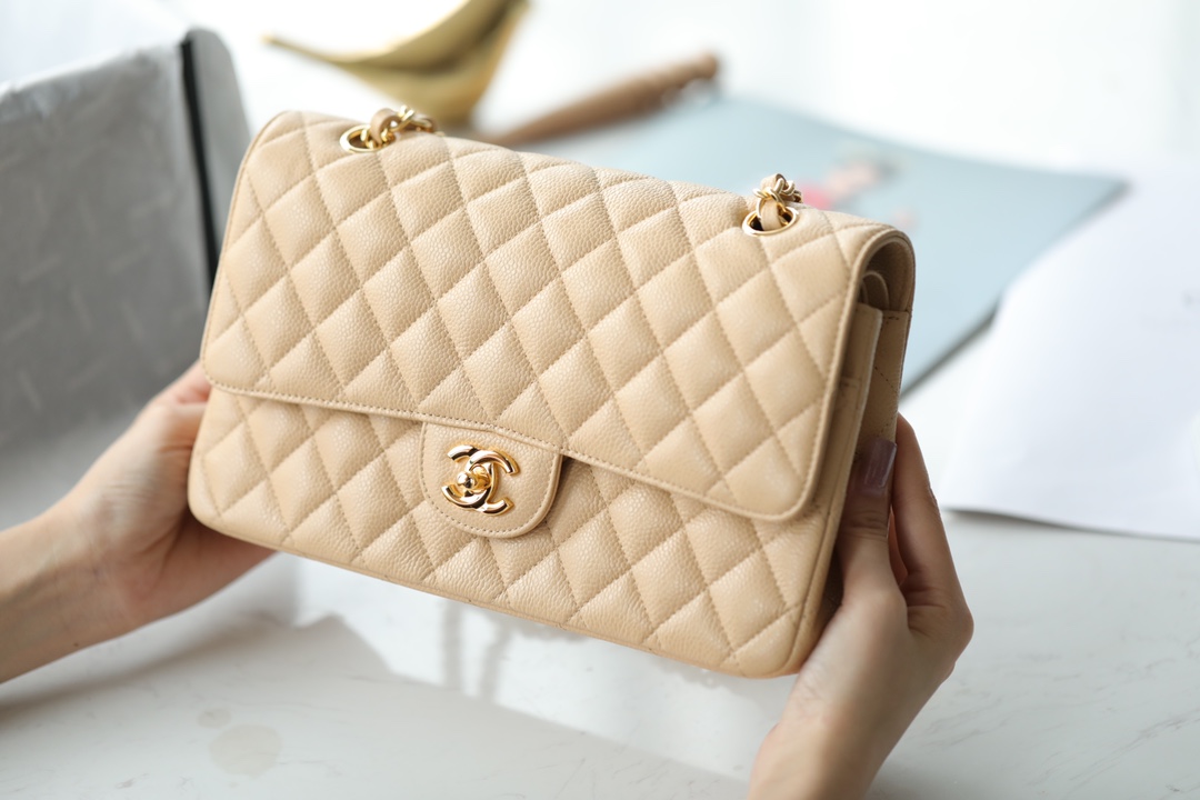 2020 Spring/Summer new color apricot caviar CF medium size. Limited edition with only 30 pieces available. Will not be restocked once sold out. Size: 16cm. Hardware: full steel plated with 3M thick gold. Leather: Haas large grain. image 1