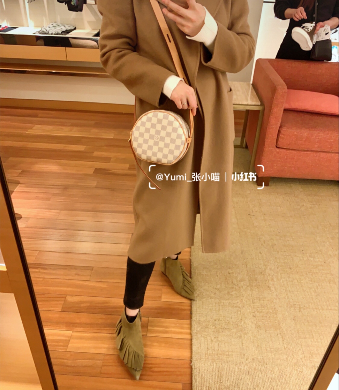 NO:176763,BOITE CHAEAU SOULE small upper body effect,19860909BOITE CHAEAU SOULE小号 上身效果,,Bag