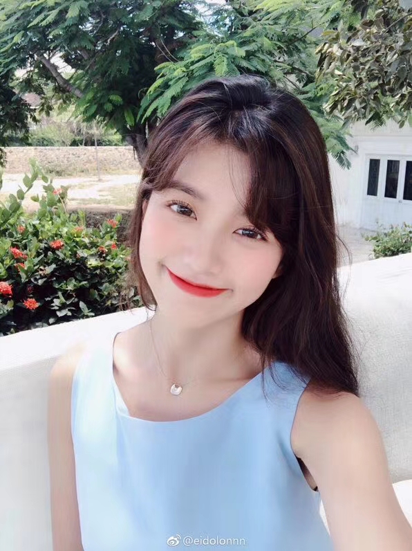 NO:677992,Girls wearing amulets are so beautiful~,Cartier necklace,cartier,necklace19860909戴护身符的女孩都辣么美~,卡地亚项链,cartier,necklace,Jewelry