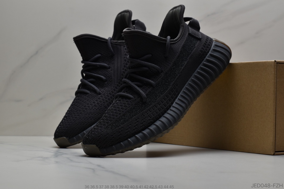 150 公司级 ADIDAS YEEZY BOOST 350 V2”Black/White”百搭便轻爆米花中底休闲运动跑慢鞋 “卡其灰灰麻满天星”FZ1267