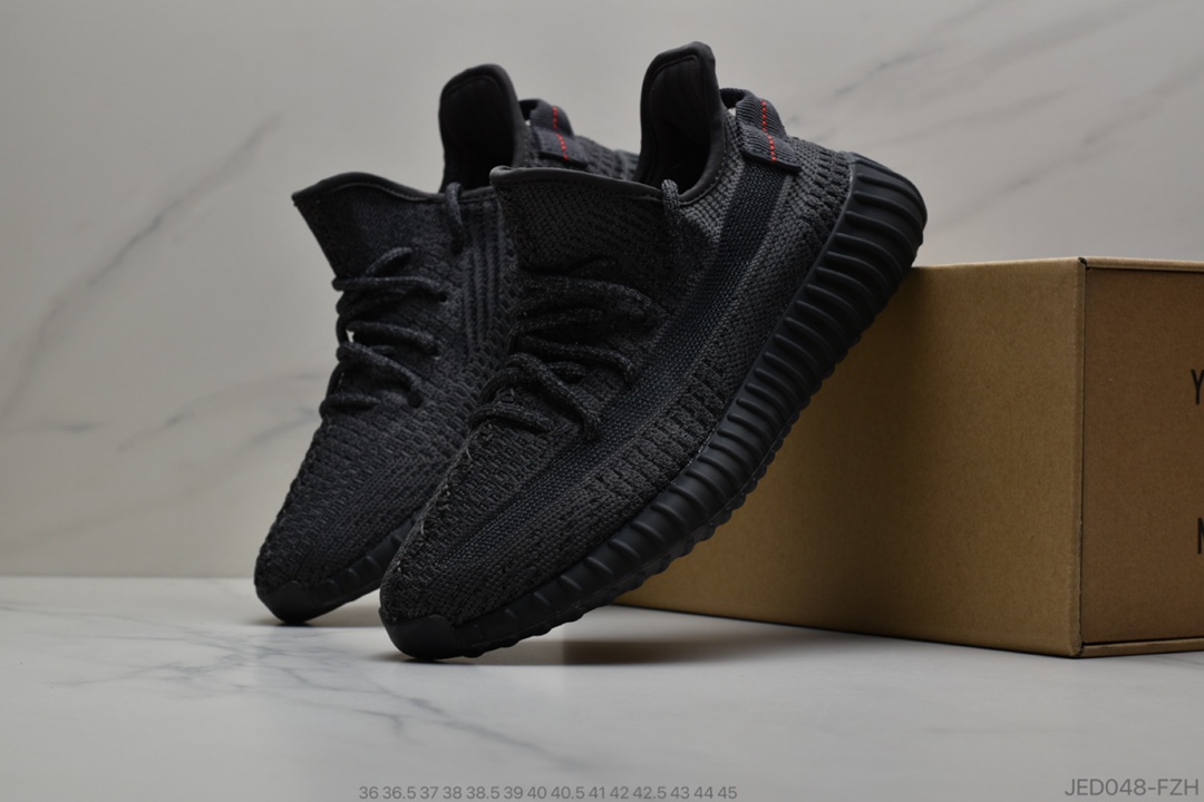 150 公司级 ADIDAS YEEZY BOOST 350 V2”Black/White”百搭便轻爆米花中底休闲运动跑慢鞋 “卡其灰灰麻满天星”FZ1267