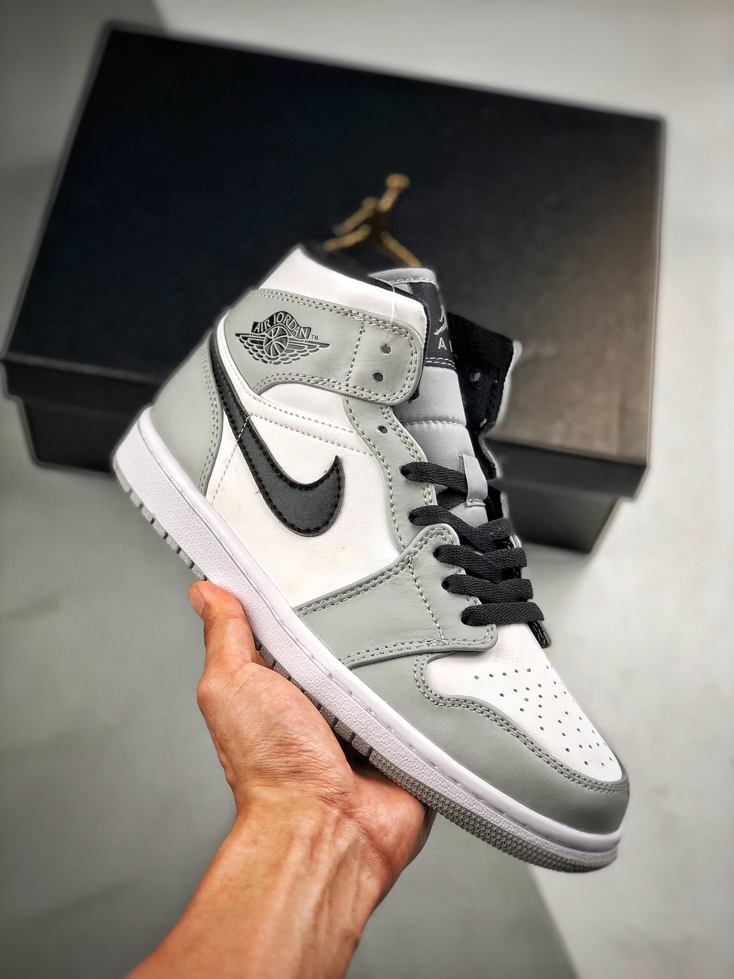 Apoyo al pago contra reembolso Air Jordan 1 Mid Gris Ceniza Pequeña Sombra Pedido de cliente de comercio exterior de Tm…