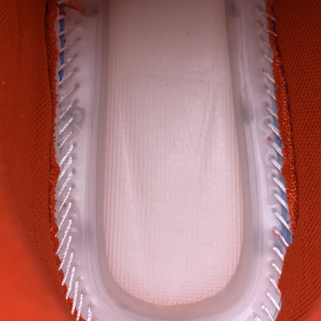 260 Nike Zoom KD12 EP 杜兰特12代 男子篮球鞋 CD4979-900 该款采用全掌Zoom气垫