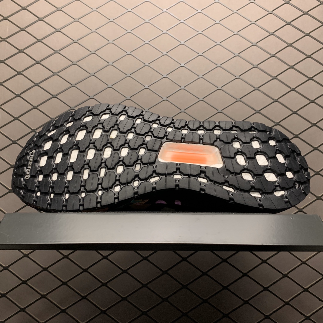 230 Adidas 阿迪达斯 Ultra Boost 20 超弹力爆米花中底休闲跑步鞋 FW4310