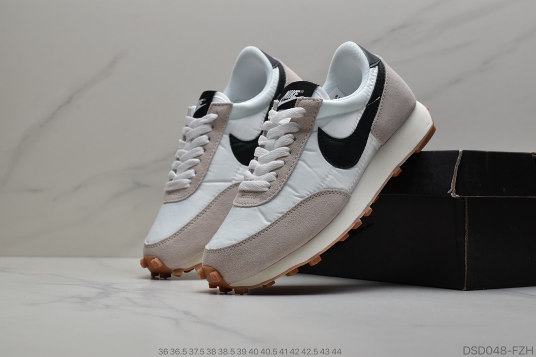 100 小红书爆款 Nike Air Daybreak 1979周年顺风华夫复古百搭休闲慢跑鞋