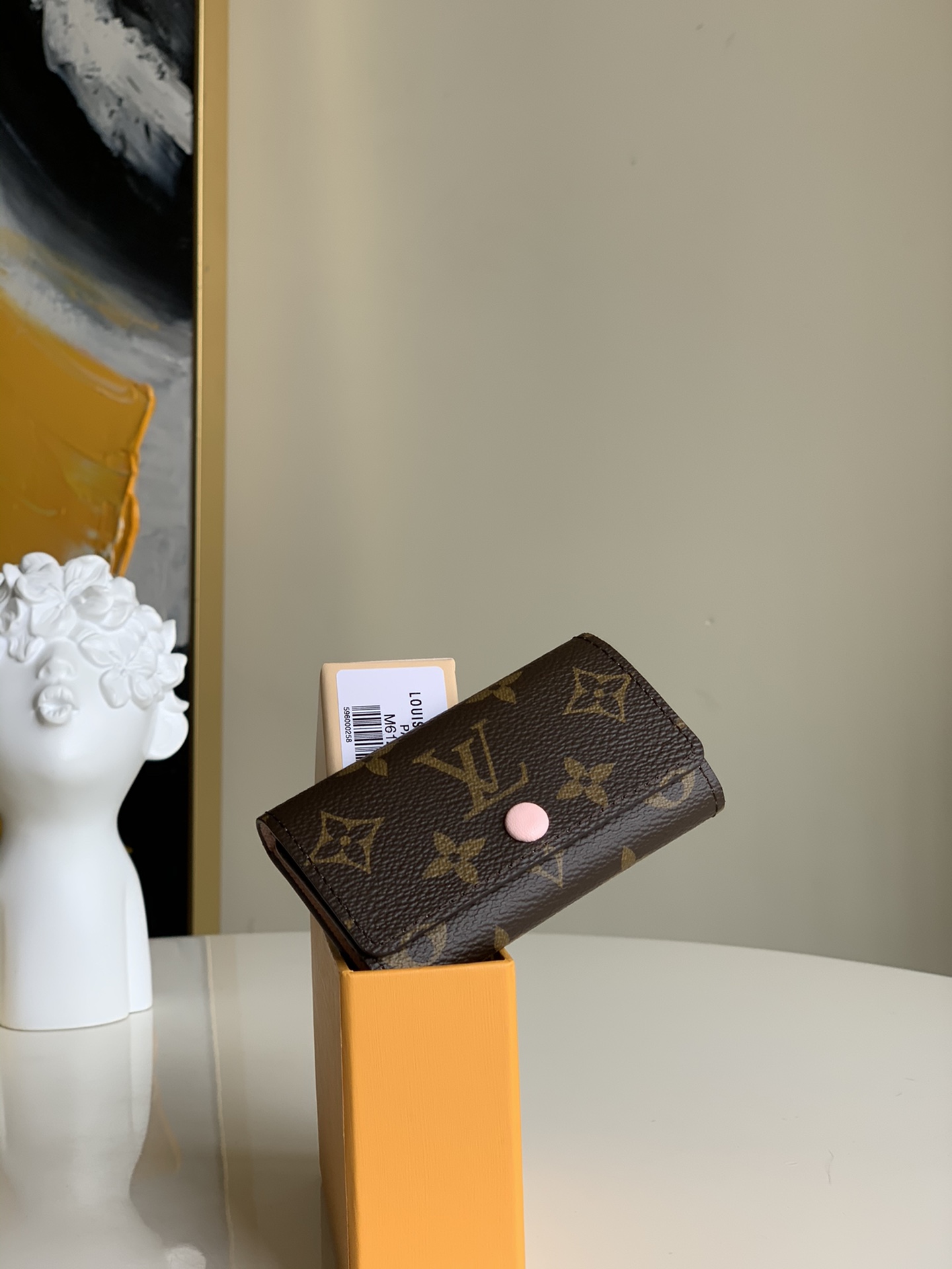 NO:395890,[Exclusive real-life M61285] The latest cycle code FL is not only for chips, but also pursues high quality, classic granule presbyterian materials 6QQ Keychain Y.,LV [original leather],louis vuitton,keychain19860909【独家实拍M61285】最新周期编码FL不止于芯片 更追求高品质 经典颗粒老花料 6扣扣钥匙扣 Y.,LV【原厂皮】,louis vuitton,keychain,Bag