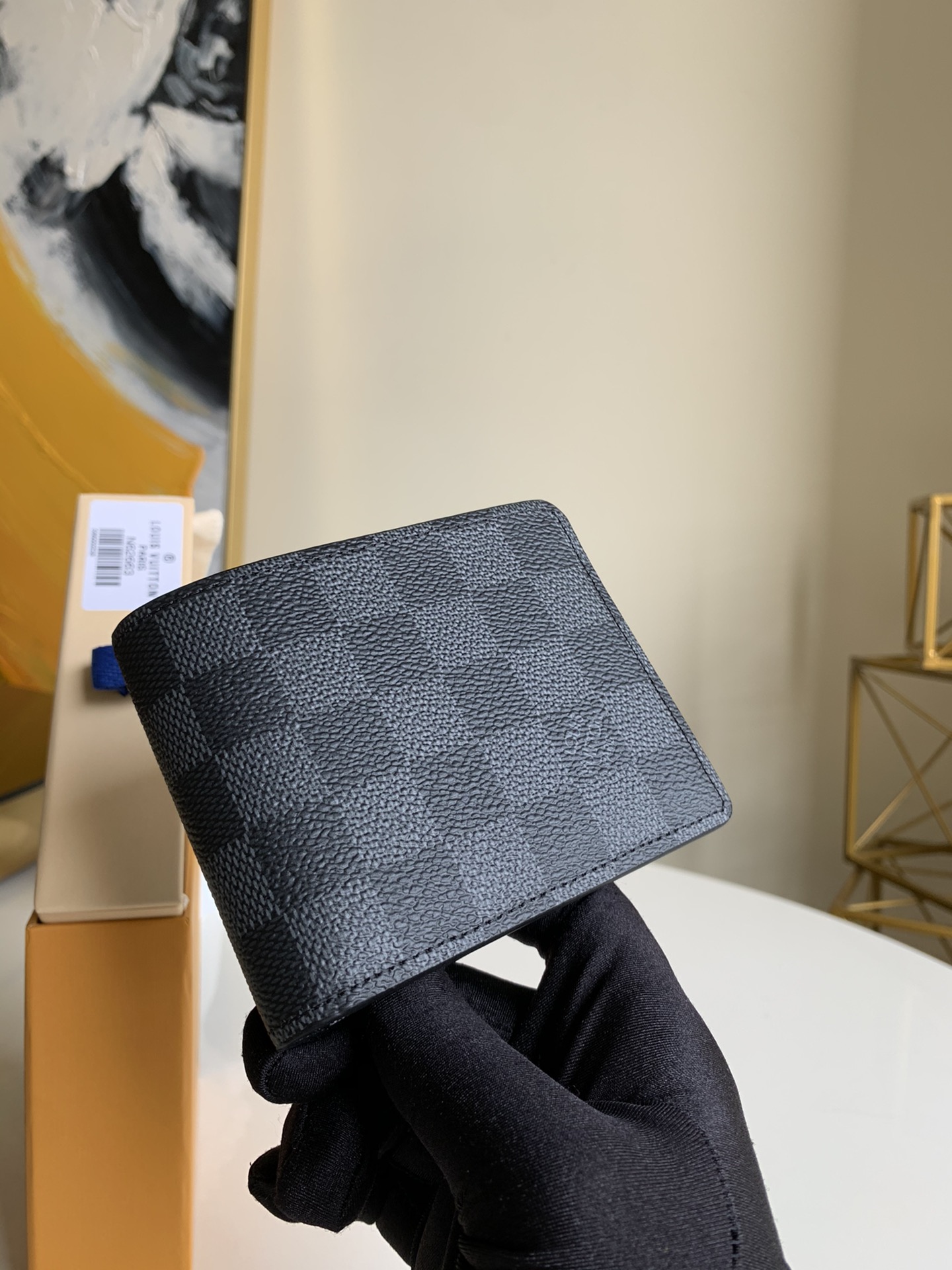 NO:395864,[Exclusive real shot N62663] The latest cycle FL is not only for chips, but also pursues high quality. Classic pellet black material. Short clips. 11cm.,LV [original leather],louis vuitton19860909【独家实拍N62663】最新周期FL 不止于芯片 更追求高品质 经典颗粒黑格料 短夹 11cm .,LV【原厂皮】,louis vuitton,Bag