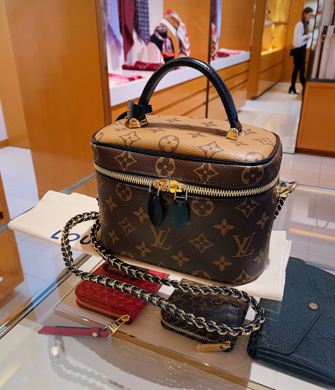 NO:176682,VANITY cosmetic bag genuine illustration Model M45165,,cosmetic bags & cases19860909VANITY 化妆包正品图解 型号M45165,,cosmetic bags & cases,Bag