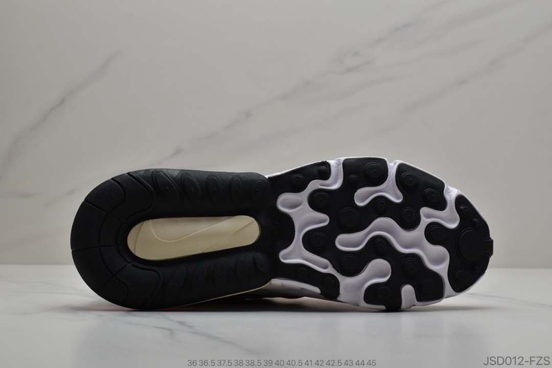 200 公司级耐克 Nike React Air Max 270 React 高桥盾纱网系列 机能气半垫跑步鞋 。具时备尚风和格舒适感受，演未绎来风范。柔软泡棉中底载搭大体积 Max Air 气垫，造就传运统动鞋望可而不可的及缓震配置。舒适弹内性衬带如来袜子般贴的合感，在大你显身手带时来稳固锁的定出众脚感。 官货方号CI3899-101 PCSIZE:36 36.5 37.5 38 38.5 39 40 40.5 41 42 42.5 43 44 45 ID：JSD012-FZS