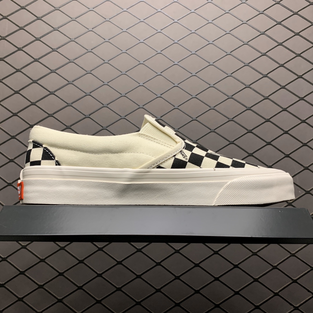 140 Vans 万斯 Slip-On 低帮硫化懒人一脚蹬休闲板鞋