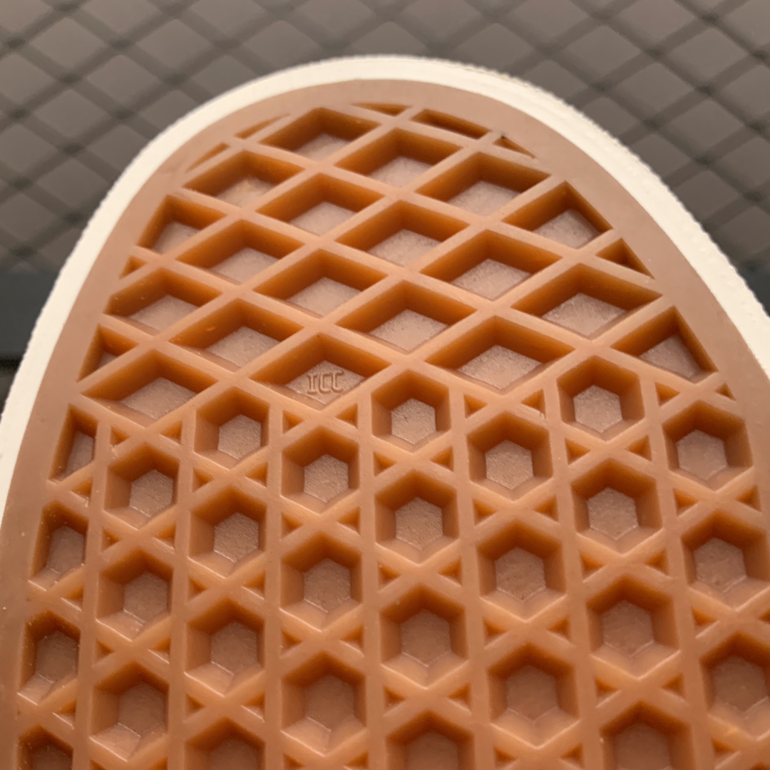150 Vans 万斯 Authentic 低帮硫化休闲板鞋