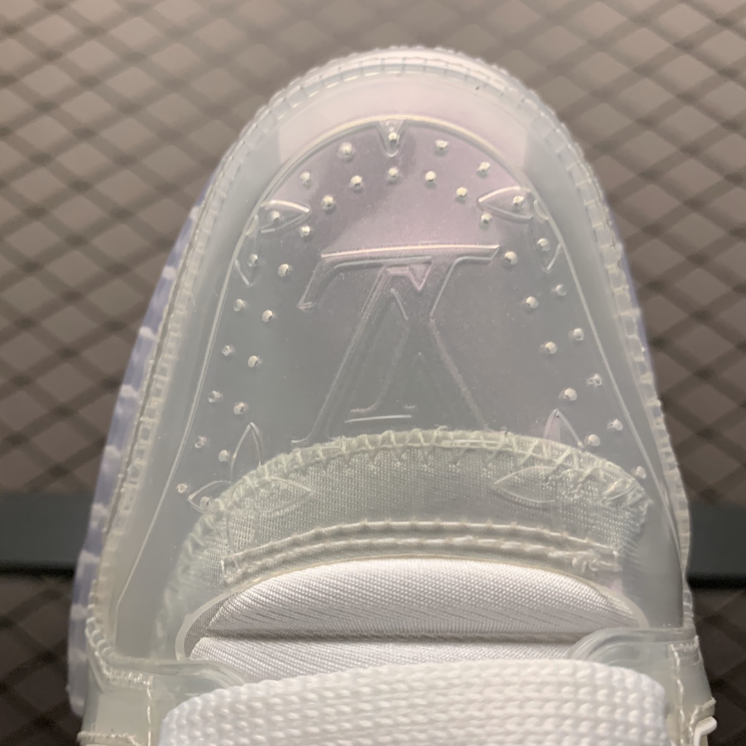 650 Louis Vuitton 路易威登 透明胶片鞋春季首秀2020 Trainer系列 透明渐变镭射新品幻彩休闲板鞋