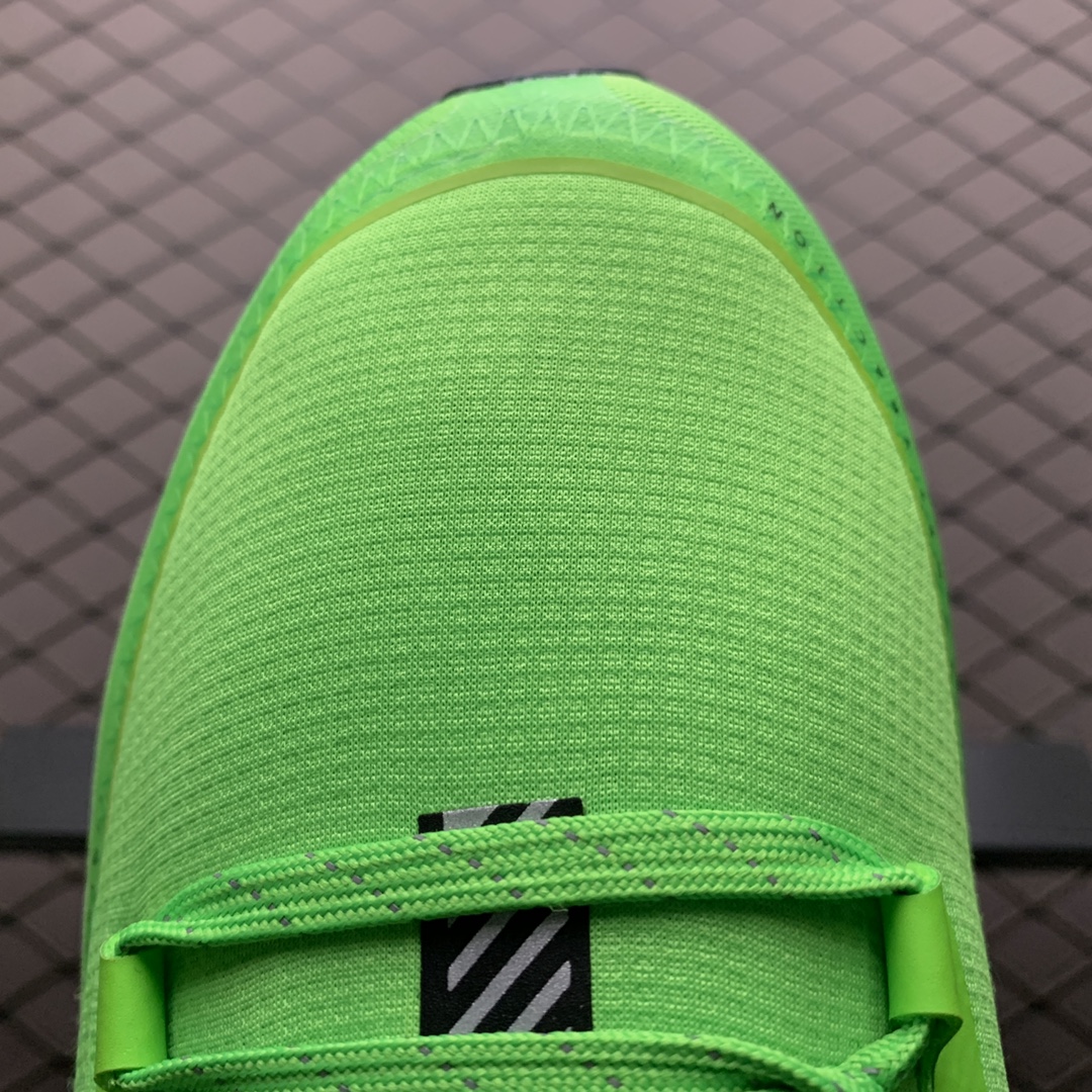 180 Nike Air Zoom Winflo 6 Shield 网面透气 训练跑步鞋 BQ3190-301