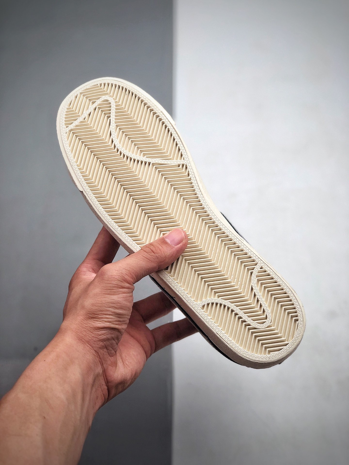 170 耐克 Nike Blazer Low 低帮耐克开拓者  经久不衰的潮流IP 货号：454471-107