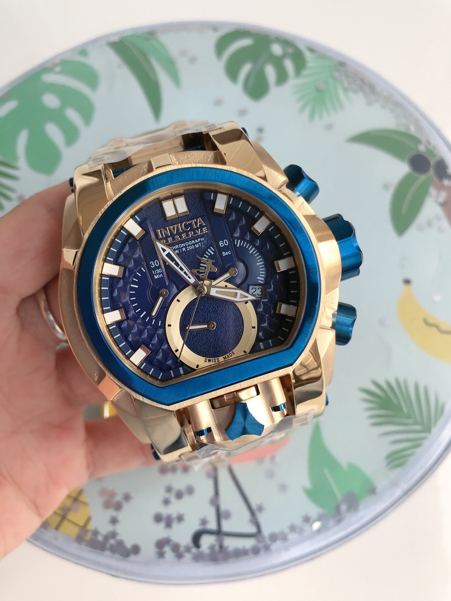 Invicta Invertiatic Men’s Reserve: Unique Design, Expensive Quality, Imported Heart - 图片 3
