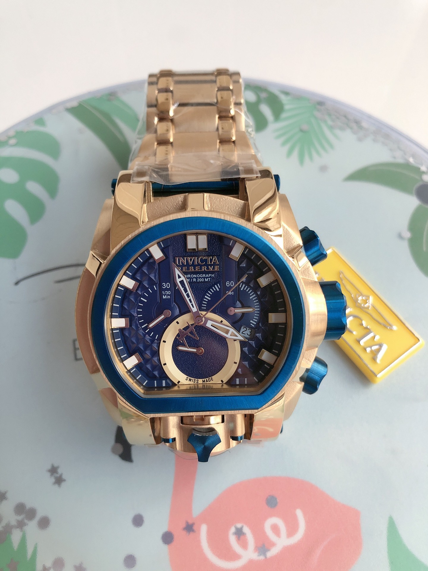 Invicta Invertiatic Men’s Reserve: Unique Design, Expensive Quality, Imported Heart - 图片 4
