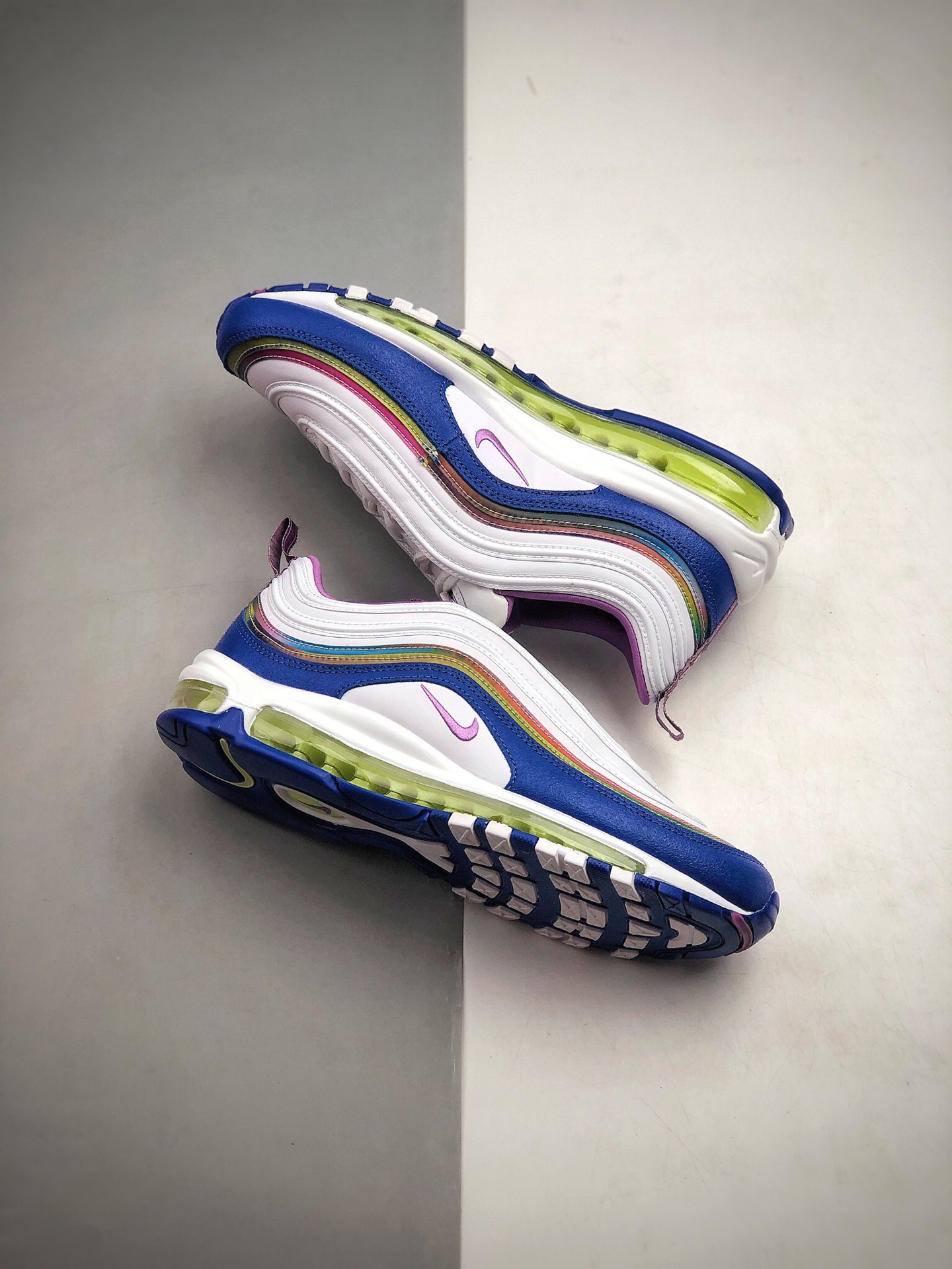 210 公司级 耐克Nike Air Max 97气垫跑步鞋 货号：CJ0591-100