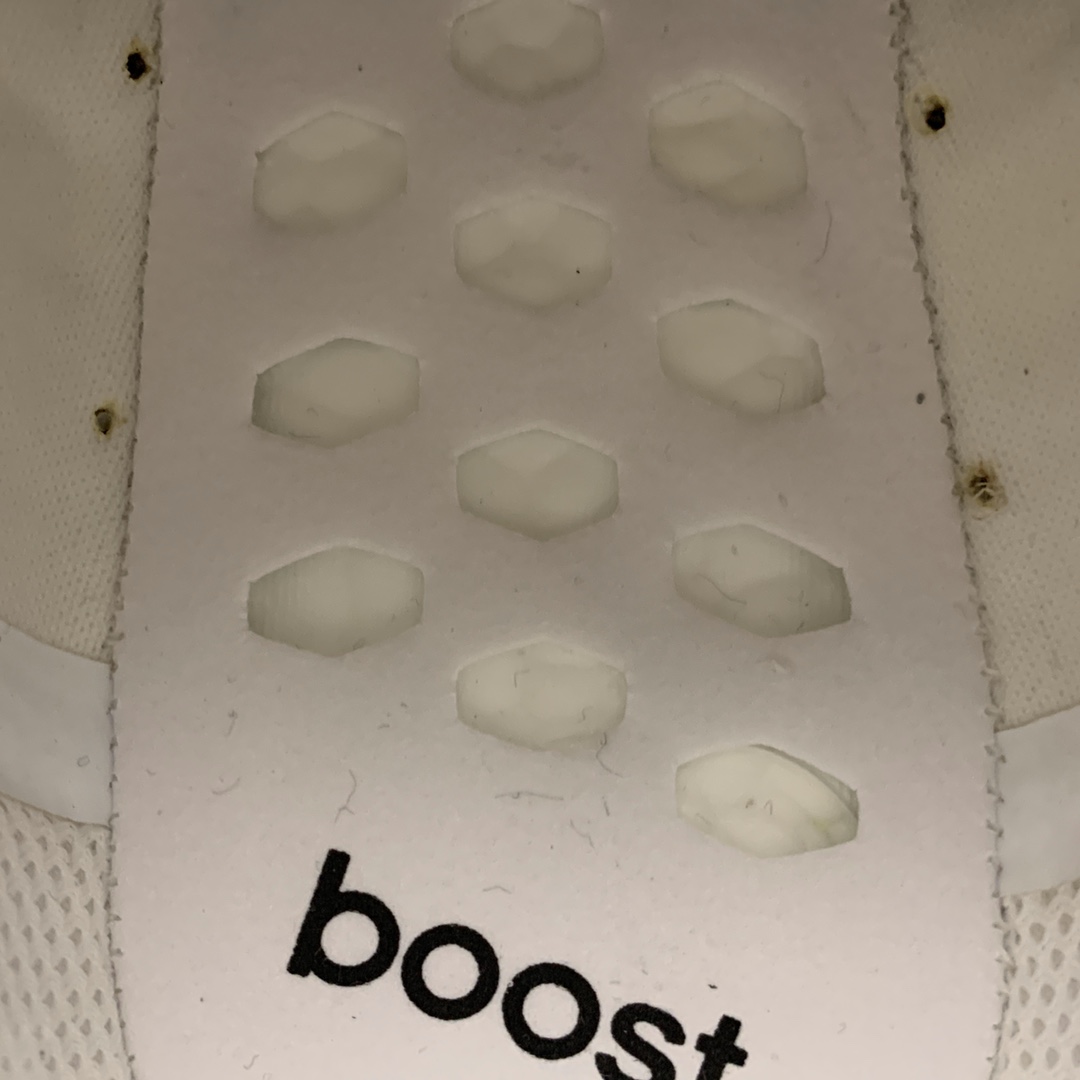 210 Adidas 阿迪达斯 NMD Boost 爆米花超弹中底 FW7570