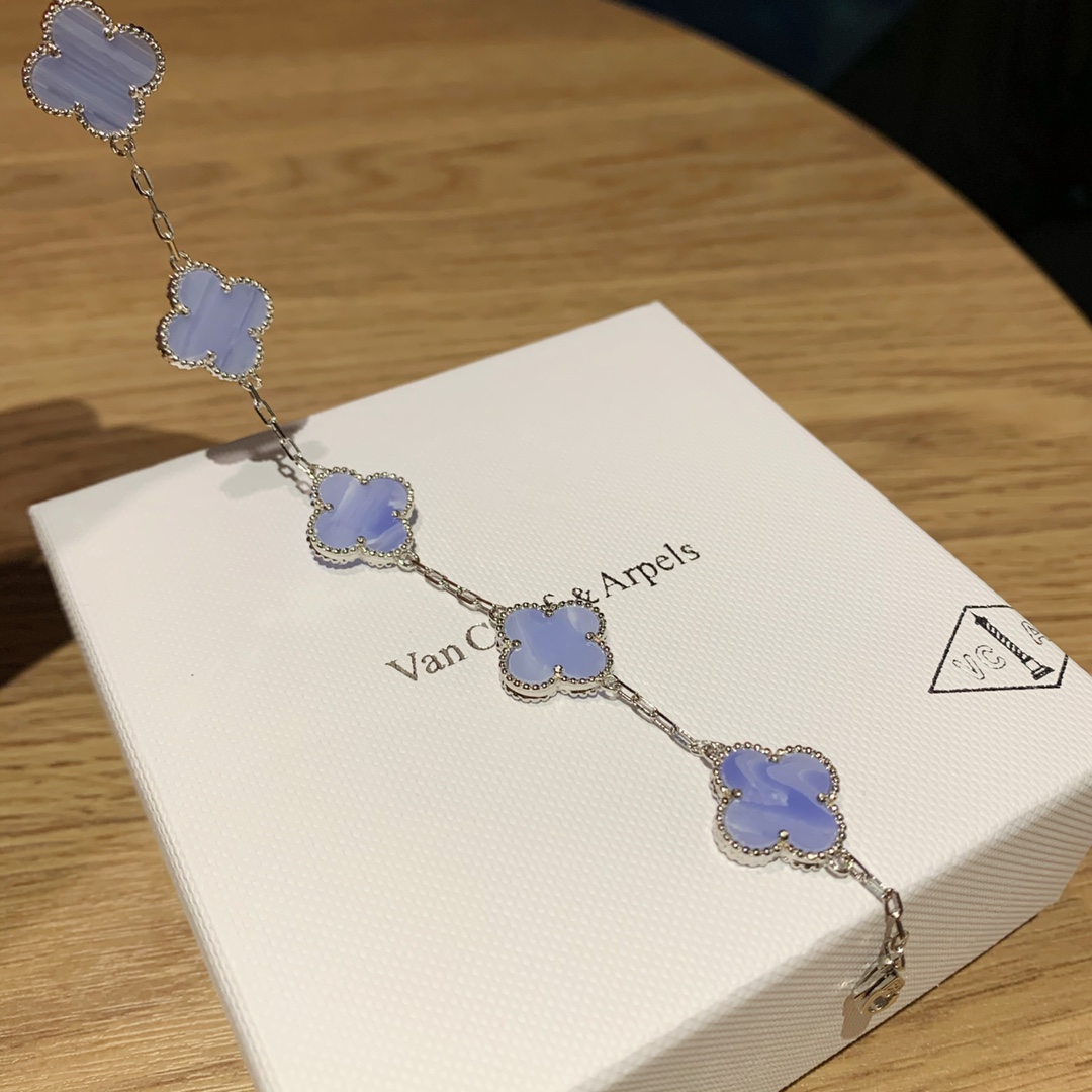 China Replica Van Cleef & Arpels Jewelry VCA0404-3654