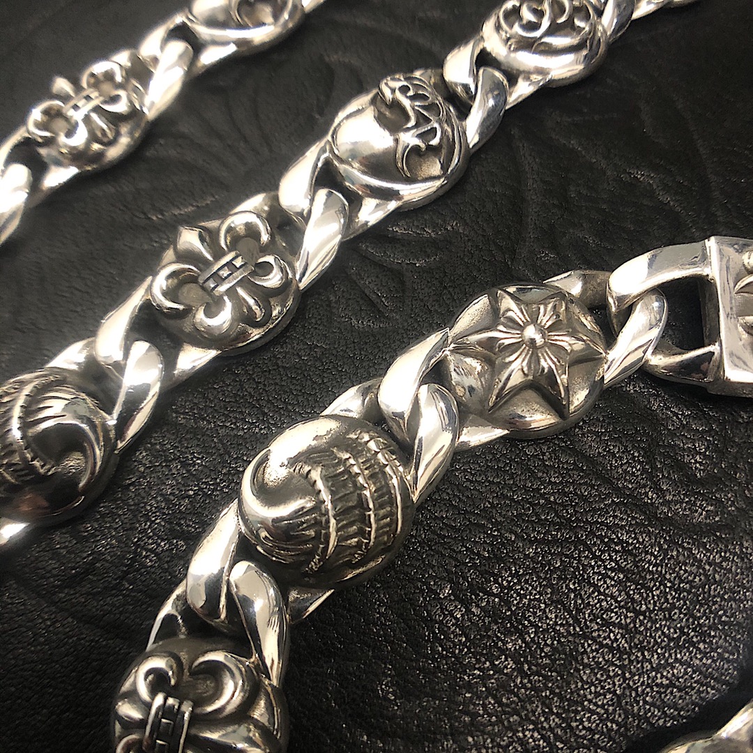 Chrome Hearts MZ出品， 开版 【新品推荐】 𝘾𝙝𝙧𝙤𝙢𝙚𝙃𝙚𝙖𝙧𝙩𝙨克罗心 Mutil Link粗手链