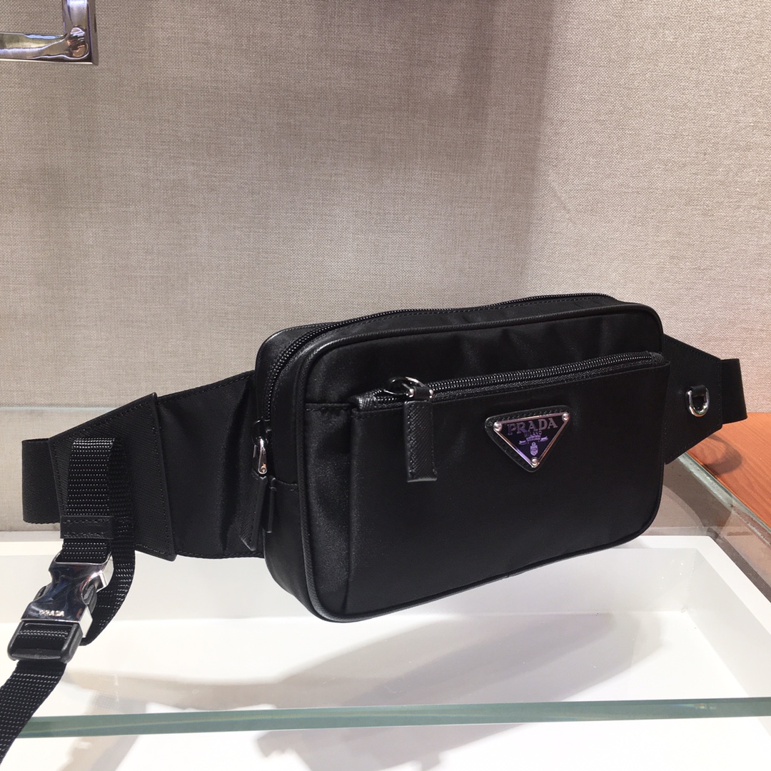 PRADA普拉达进口尼龙男女通用腰包/胸包2VL977