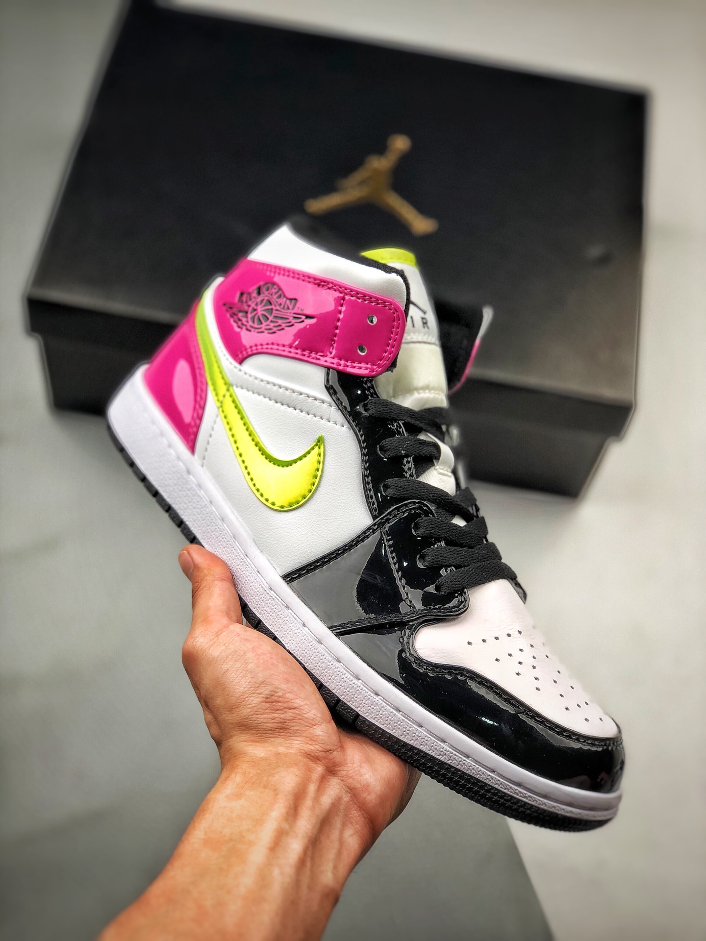 Soporte contra reembolso Air Jordan 1 Mid blanco y rosa caramelo 🍬, pedido de cliente de comercio exterior de Tmall, l…