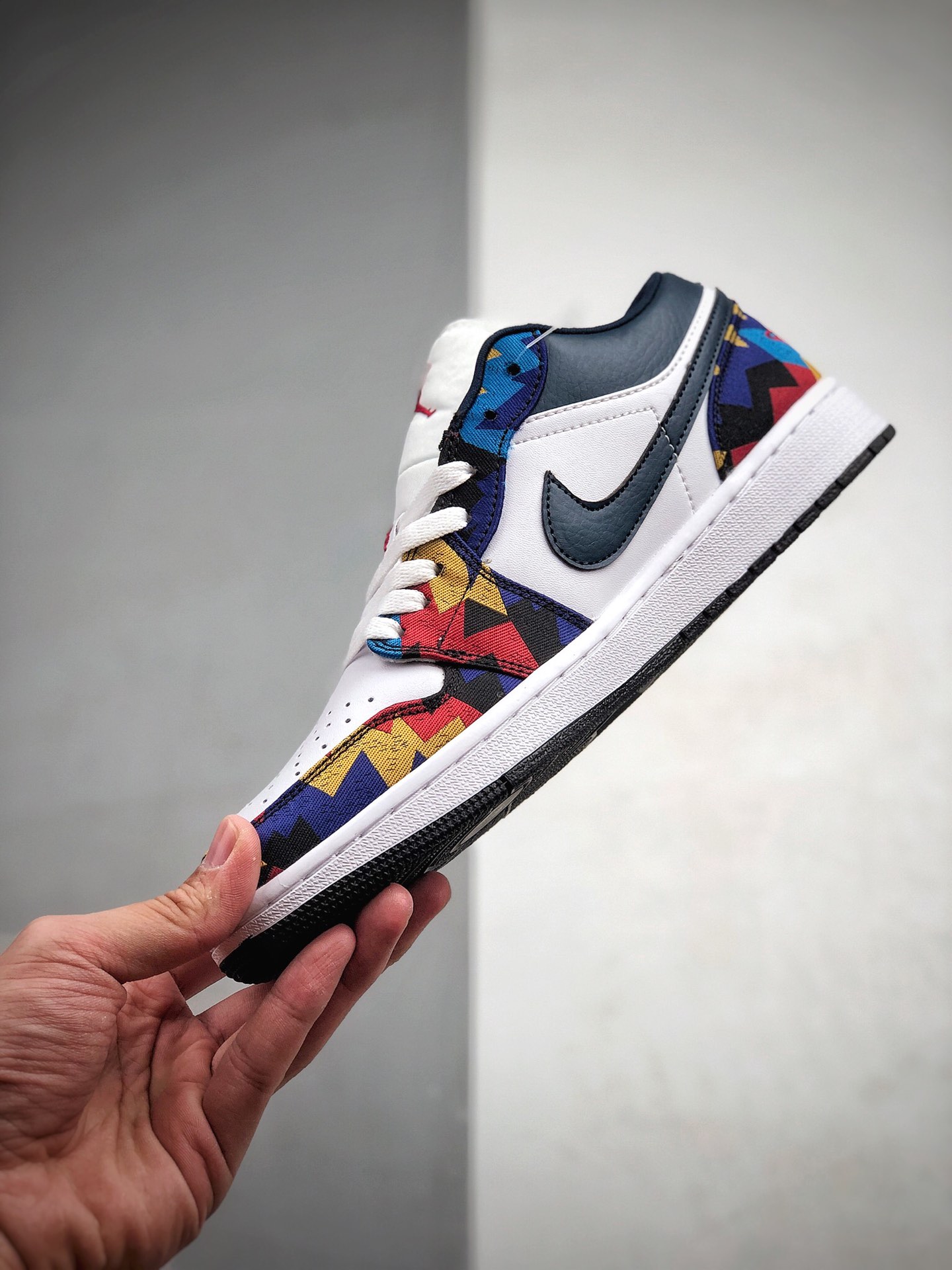 210  原盒真标Air Jordan 1 Low“Sweater”鞋款货号：CZ6491-142