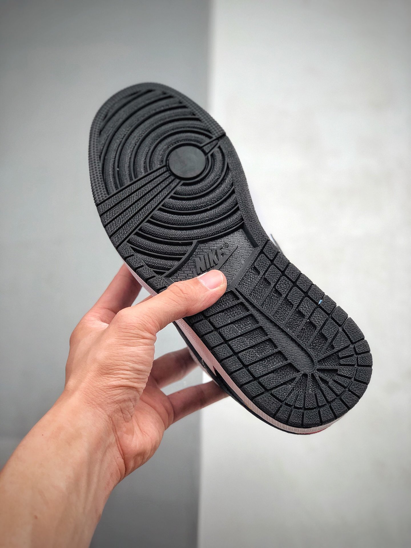210  原盒真标Air Jordan 1 Low“Sweater”鞋款货号：CZ6491-142