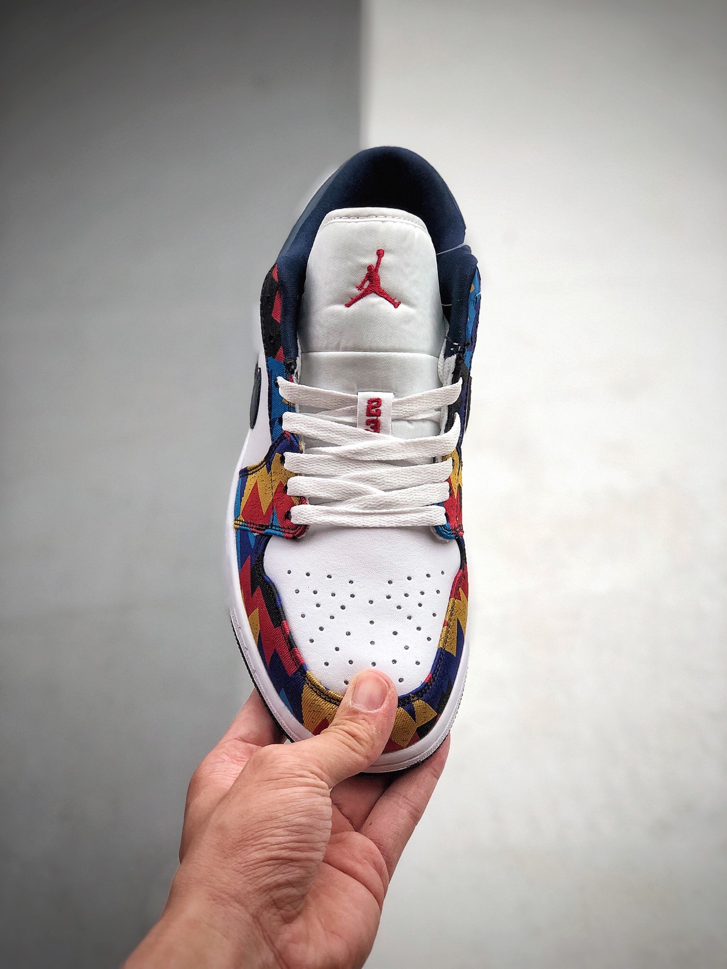 210  原盒真标Air Jordan 1 Low“Sweater”鞋款货号：CZ6491-142