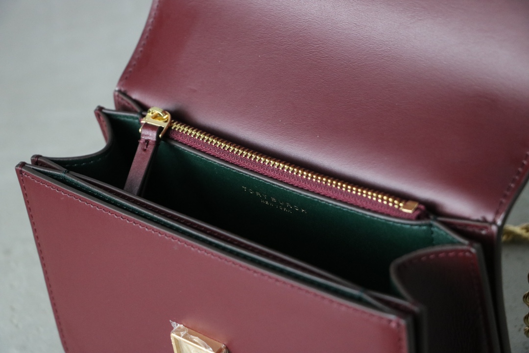 Tory Burch ～206款 【酒红色 】 TORY