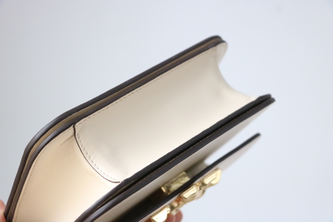Tory Burch ～206款 【白色 】 TORY