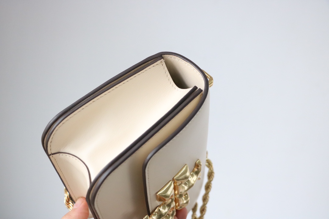 Tory Burch ～206款 【白色 】 TORY