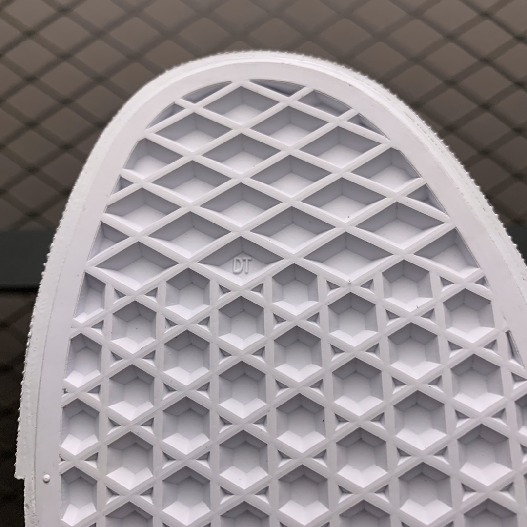 150 Vans 万斯 Bold Ni 客制款 小雏菊 硫化低帮休闲板鞋