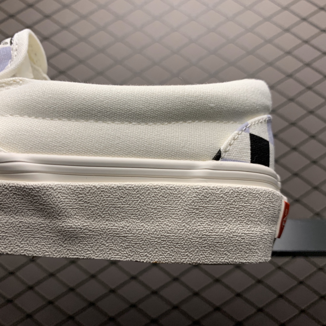 140 Vans 万斯 OG Cassic Slip-O 棋盘格低帮硫化休闲板鞋